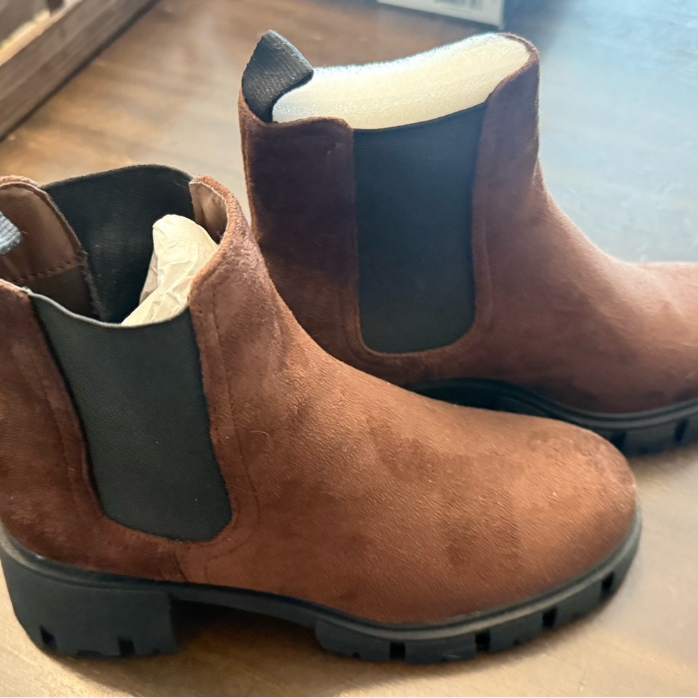 Brown ankle boots
